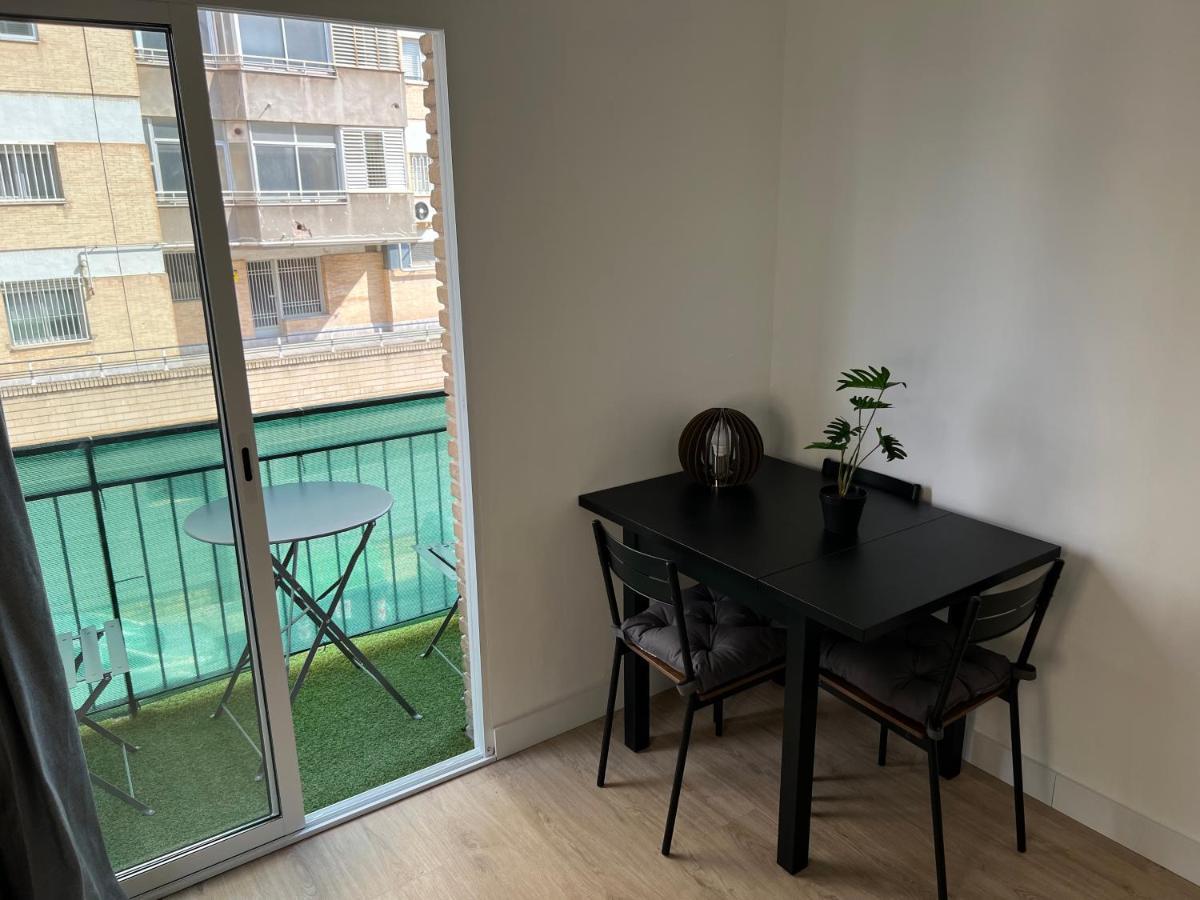 Apartamentos Garnacha 2 Totalmente Reformado Zaragoza Buitenkant foto