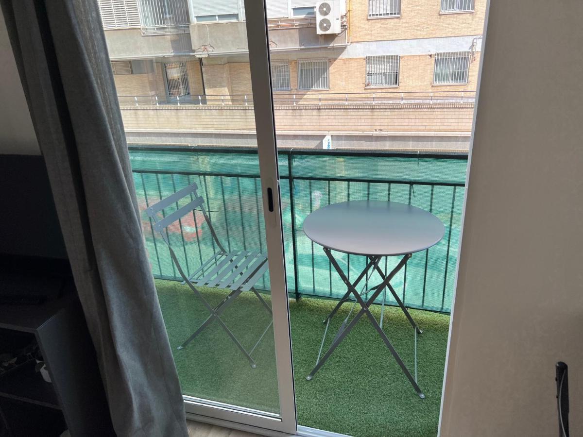 Apartamentos Garnacha 2 Totalmente Reformado Zaragoza Buitenkant foto
