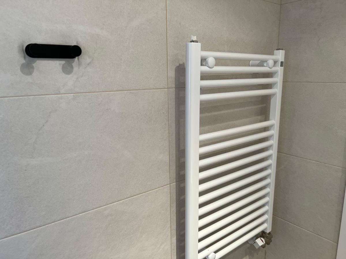 Apartamentos Garnacha 2 Totalmente Reformado Zaragoza Buitenkant foto