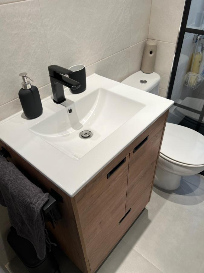 Apartamentos Garnacha 2 Totalmente Reformado Zaragoza Buitenkant foto